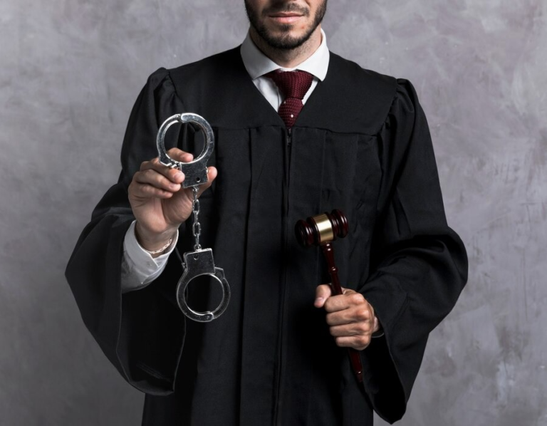 Read more about the article Is Hiring a Criminal Defense Attorney in Georgia Worth It?