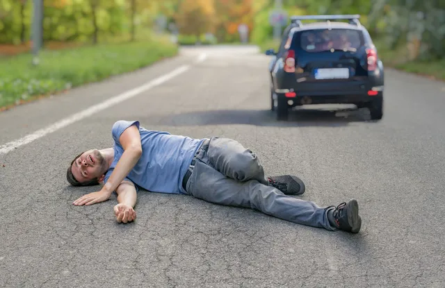 You are currently viewing When Road Conditions Contribute to a Vehicular Homicide Charge: Defense Insights